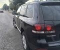 Чорний Фольксваген Туарег, об'ємом двигуна 3 л та пробігом 367 тис. км за 6300 $, фото 2 на Automoto.ua