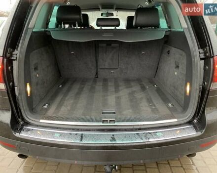 Черный Фольксваген Туарег, объемом двигателя 3 л и пробегом 351 тыс. км за 11999 $, фото 27 на Automoto.ua