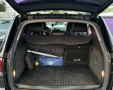 Черный Фольксваген Туарег, объемом двигателя 3 л и пробегом 200 тыс. км за 13800 $, фото 7 на Automoto.ua