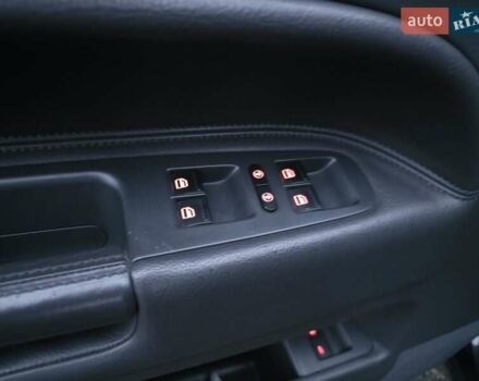 Черный Фольксваген Туарег, объемом двигателя 2.97 л и пробегом 238 тыс. км за 12600 $, фото 25 на Automoto.ua