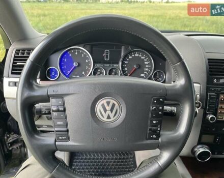 Чорний Фольксваген Туарег, об'ємом двигуна 3.6 л та пробігом 218 тис. км за 10500 $, фото 19 на Automoto.ua