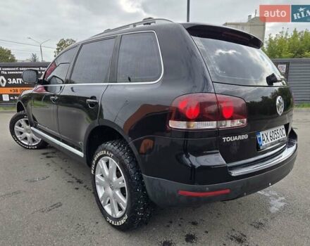 Чорний Фольксваген Туарег, об'ємом двигуна 2.5 л та пробігом 221 тис. км за 11000 $, фото 4 на Automoto.ua