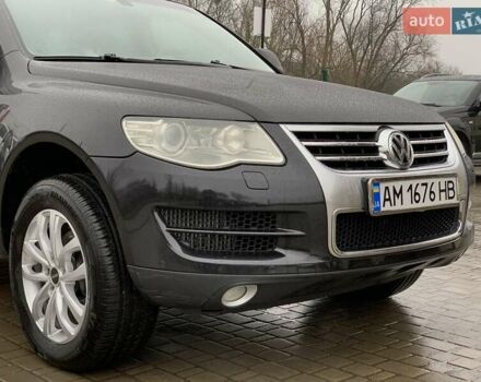 Черный Фольксваген Туарег, объемом двигателя 3 л и пробегом 351 тыс. км за 11999 $, фото 7 на Automoto.ua
