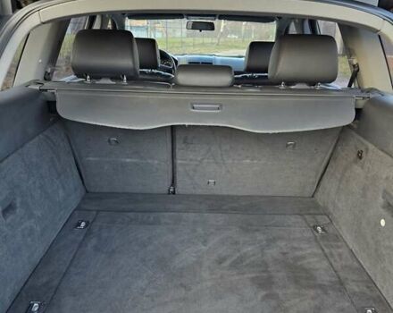 Черный Фольксваген Туарег, объемом двигателя 2.97 л и пробегом 296 тыс. км за 8800 $, фото 26 на Automoto.ua