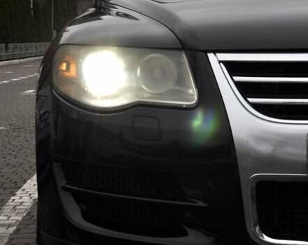 Черный Фольксваген Туарег, объемом двигателя 3 л и пробегом 335 тыс. км за 9803 $, фото 13 на Automoto.ua