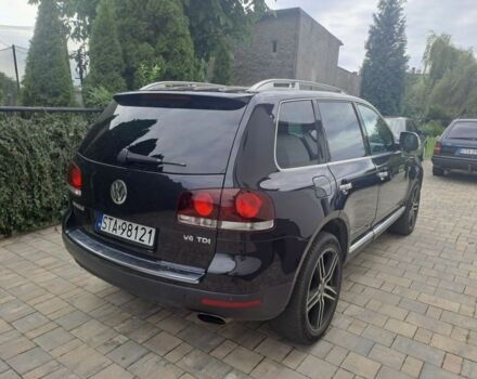 Черный Фольксваген Туарег, объемом двигателя 3 л и пробегом 260 тыс. км за 3400 $, фото 2 на Automoto.ua