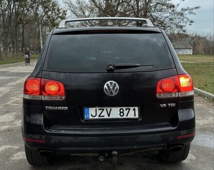 Чорний Фольксваген Туарег, об'ємом двигуна 3 л та пробігом 250 тис. км за 3350 $, фото 5 на Automoto.ua