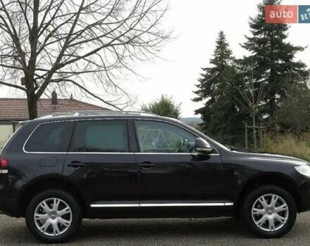Черный Фольксваген Туарег, объемом двигателя 0 л и пробегом 244 тыс. км за 4200 $, фото 6 на Automoto.ua