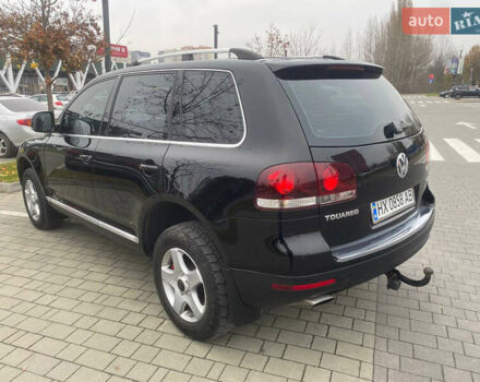 Черный Фольксваген Туарег, объемом двигателя 3 л и пробегом 273 тыс. км за 10500 $, фото 24 на Automoto.ua