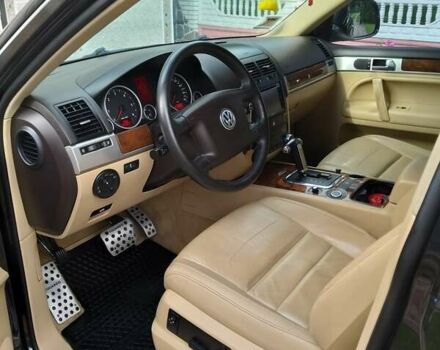 Черный Фольксваген Туарег, объемом двигателя 0 л и пробегом 218 тыс. км за 11900 $, фото 15 на Automoto.ua