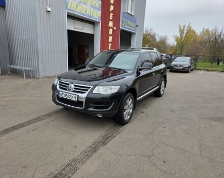 Чорний Фольксваген Туарег, об'ємом двигуна 3 л та пробігом 217 тис. км за 9000 $, фото 1 на Automoto.ua