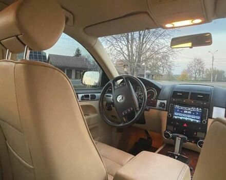 Черный Фольксваген Туарег, объемом двигателя 3.6 л и пробегом 159 тыс. км за 10500 $, фото 4 на Automoto.ua