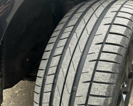 Черный Фольксваген Туарег, объемом двигателя 4.9 л и пробегом 252 тыс. км за 13800 $, фото 61 на Automoto.ua