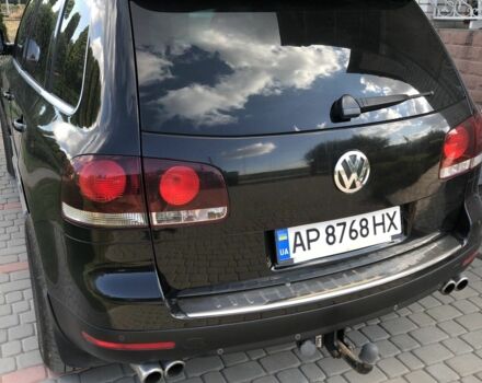 Черный Фольксваген Туарег, объемом двигателя 2.5 л и пробегом 370 тыс. км за 8000 $, фото 4 на Automoto.ua