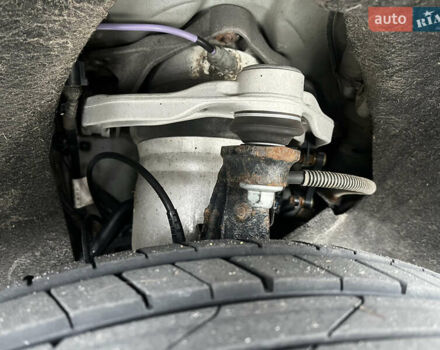 Черный Фольксваген Туарег, объемом двигателя 4.9 л и пробегом 252 тыс. км за 13800 $, фото 1 на Automoto.ua