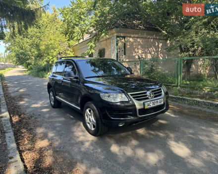 Чорний Фольксваген Туарег, об'ємом двигуна 2.97 л та пробігом 330 тис. км за 10500 $, фото 4 на Automoto.ua
