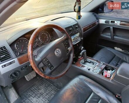 Чорний Фольксваген Туарег, об'ємом двигуна 3.6 л та пробігом 300 тис. км за 12500 $, фото 13 на Automoto.ua