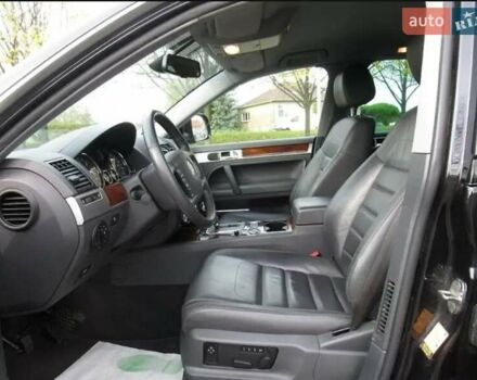 Черный Фольксваген Туарег, объемом двигателя 0 л и пробегом 244 тыс. км за 4200 $, фото 5 на Automoto.ua