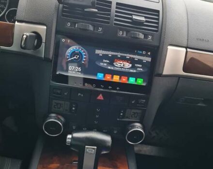 Черный Фольксваген Туарег, объемом двигателя 3 л и пробегом 258 тыс. км за 10500 $, фото 4 на Automoto.ua