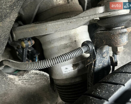 Черный Фольксваген Туарег, объемом двигателя 4.9 л и пробегом 252 тыс. км за 13800 $, фото 4 на Automoto.ua