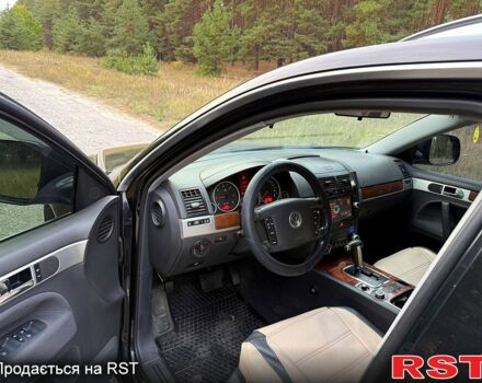 Фольксваген Туарег 2007 у Ахтырке на Automoto.ua Чорний Фольксваген Туарег, об'ємом двигуна 3 л та пробігом 278 тис. км за 8950 $, фото 1 на Automoto.ua