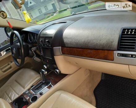 Черный Фольксваген Туарег, объемом двигателя 0 л и пробегом 218 тыс. км за 11900 $, фото 12 на Automoto.ua