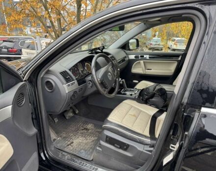 Черный Фольксваген Туарег, объемом двигателя 0 л и пробегом 350 тыс. км за 6200 $, фото 3 на Automoto.ua