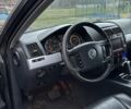 Чорний Фольксваген Туарег, об'ємом двигуна 3 л та пробігом 250 тис. км за 3350 $, фото 6 на Automoto.ua