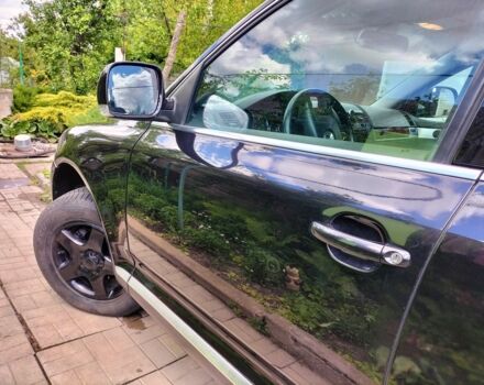 Чорний Фольксваген Туарег, об'ємом двигуна 2.5 л та пробігом 405 тис. км за 6900 $, фото 2 на Automoto.ua