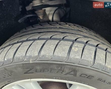 Черный Фольксваген Туарег, объемом двигателя 3.6 л и пробегом 250 тыс. км за 10700 $, фото 12 на Automoto.ua