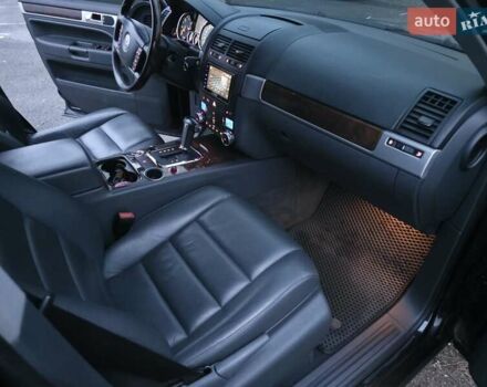 Черный Фольксваген Туарег, объемом двигателя 2.97 л и пробегом 238 тыс. км за 12600 $, фото 30 на Automoto.ua