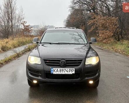 Черный Фольксваген Туарег, объемом двигателя 3 л и пробегом 239 тыс. км за 10300 $, фото 1 на Automoto.ua