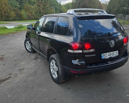 Черный Фольксваген Туарег, объемом двигателя 2.5 л и пробегом 352 тыс. км за 7500 $, фото 6 на Automoto.ua