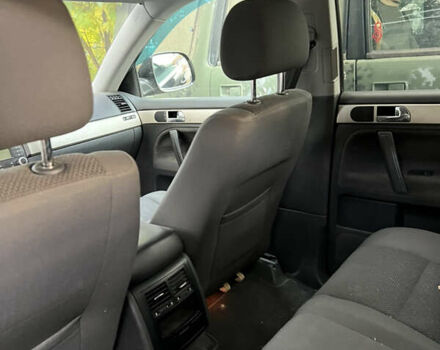 Черный Фольксваген Туарег, объемом двигателя 2.52 л и пробегом 237 тыс. км за 6500 $, фото 11 на Automoto.ua