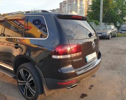 Чорний Фольксваген Туарег, об'ємом двигуна 3 л та пробігом 205 тис. км за 12000 $, фото 4 на Automoto.ua