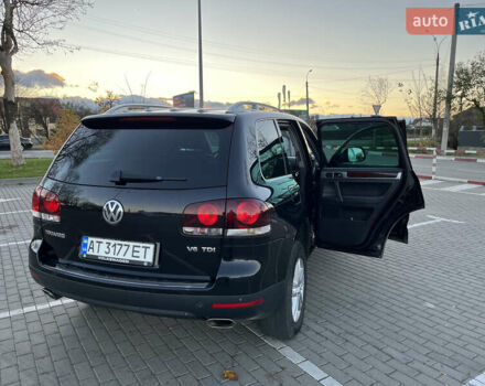 Черный Фольксваген Туарег, объемом двигателя 3 л и пробегом 230 тыс. км за 10200 $, фото 2 на Automoto.ua