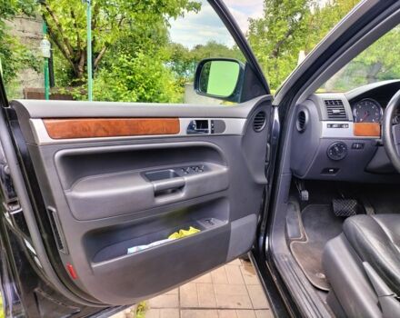 Чорний Фольксваген Туарег, об'ємом двигуна 2.5 л та пробігом 405 тис. км за 6900 $, фото 12 на Automoto.ua