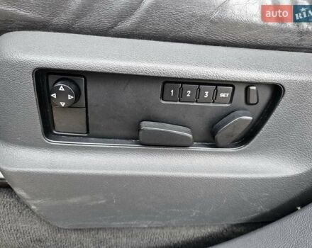 Черный Фольксваген Туарег, объемом двигателя 3.6 л и пробегом 250 тыс. км за 10700 $, фото 20 на Automoto.ua