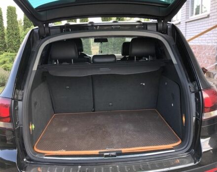 Черный Фольксваген Туарег, объемом двигателя 2.5 л и пробегом 370 тыс. км за 8000 $, фото 5 на Automoto.ua