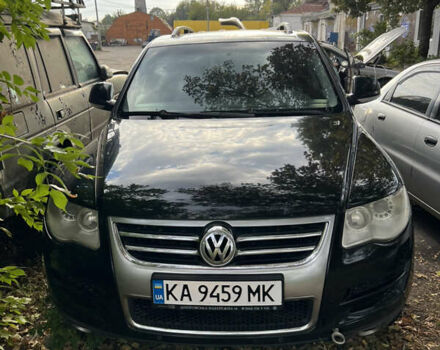 Черный Фольксваген Туарег, объемом двигателя 2.52 л и пробегом 237 тыс. км за 6500 $, фото 1 на Automoto.ua