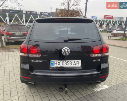 Черный Фольксваген Туарег, объемом двигателя 3 л и пробегом 273 тыс. км за 10500 $, фото 29 на Automoto.ua