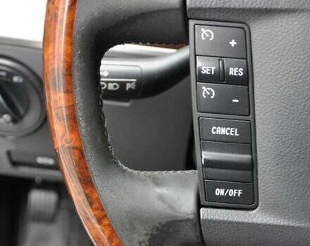 Черный Фольксваген Туарег, объемом двигателя 3 л и пробегом 335 тыс. км за 9803 $, фото 29 на Automoto.ua