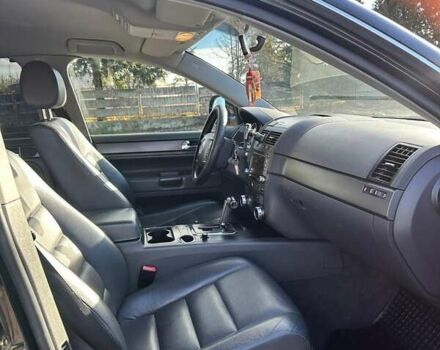 Черный Фольксваген Туарег, объемом двигателя 3 л и пробегом 266 тыс. км за 11500 $, фото 8 на Automoto.ua