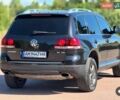 Фольксваген Туарег 2007 у Житомирі на Automoto.ua Чорний Фольксваген Туарег, об'ємом двигуна 2.97 л та пробігом 329 тис. км за 10600 $, фото 8 на Automoto.ua
