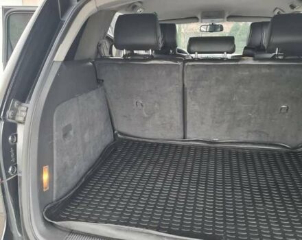 Черный Фольксваген Туарег, объемом двигателя 3 л и пробегом 258 тыс. км за 10500 $, фото 12 на Automoto.ua