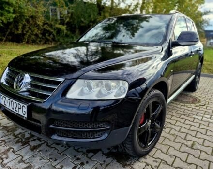 Черный Фольксваген Туарег, объемом двигателя 3 л и пробегом 290 тыс. км за 3200 $, фото 2 на Automoto.ua