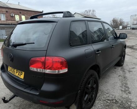 Черный Фольксваген Туарег, объемом двигателя 3 л и пробегом 277 тыс. км за 4300 $, фото 4 на Automoto.ua