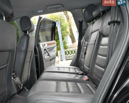 Черный Фольксваген Туарег, объемом двигателя 3 л и пробегом 335 тыс. км за 9803 $, фото 16 на Automoto.ua