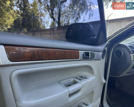 Чорний Фольксваген Туарег, об'ємом двигуна 2.97 л та пробігом 330 тис. км за 10500 $, фото 15 на Automoto.ua