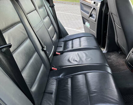 Черный Фольксваген Туарег, объемом двигателя 3 л и пробегом 230 тыс. км за 10200 $, фото 10 на Automoto.ua